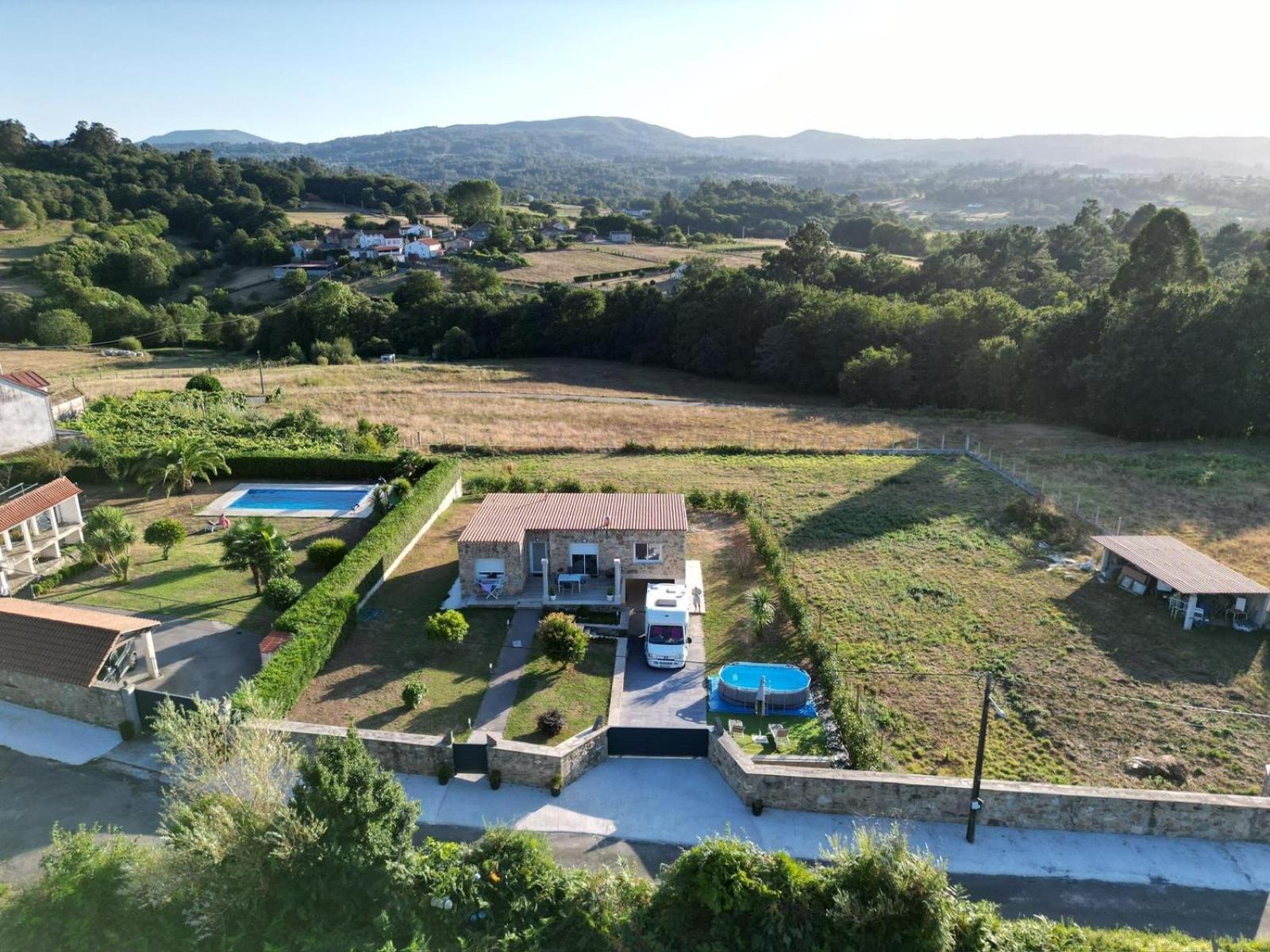 Casa Vanguardista En El Campo Cerca De Santiago Pontevedra Esterno foto